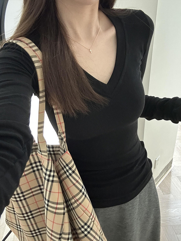 黑色V领百搭正肩长袖t恤女春秋冬2025新款修身显瘦内搭打底衫上衣|undefined