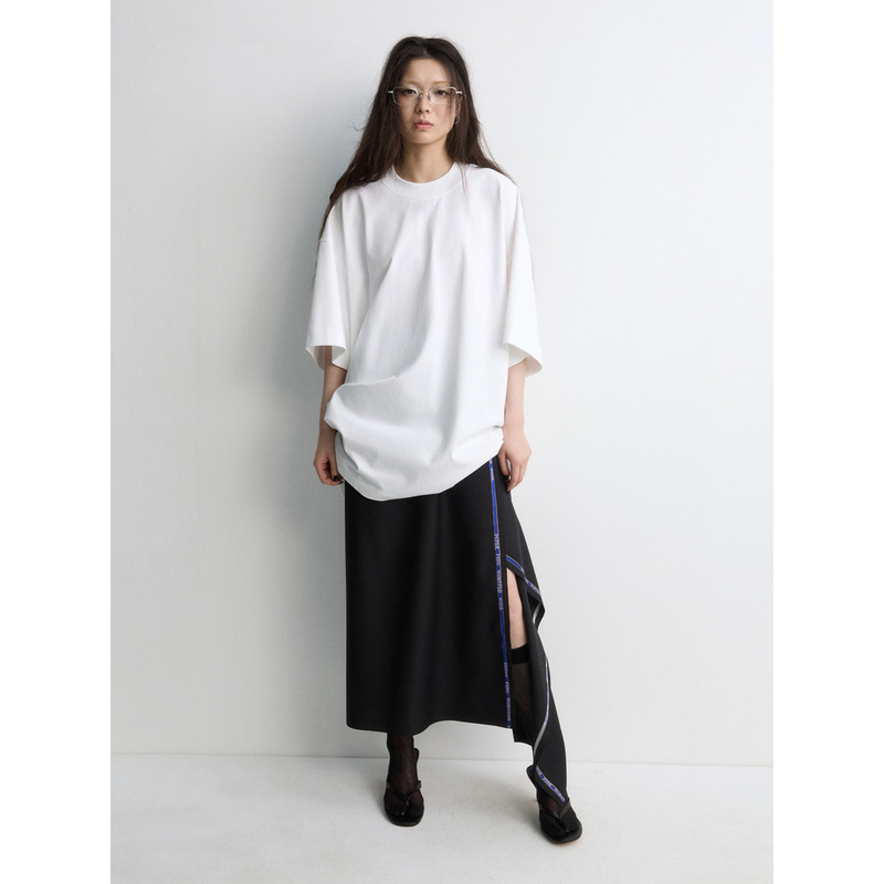 3173 #   Easy, Comfortable and Stylish. Optimized Version. Wide-Neck, Oversized, All-Cotton T-Shirt That Doesn'T Strangle the Neck