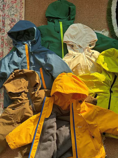 Parent-child three-in-one hardshell jacket, children's candy-colored lightweight detachable jacket for boys and girls