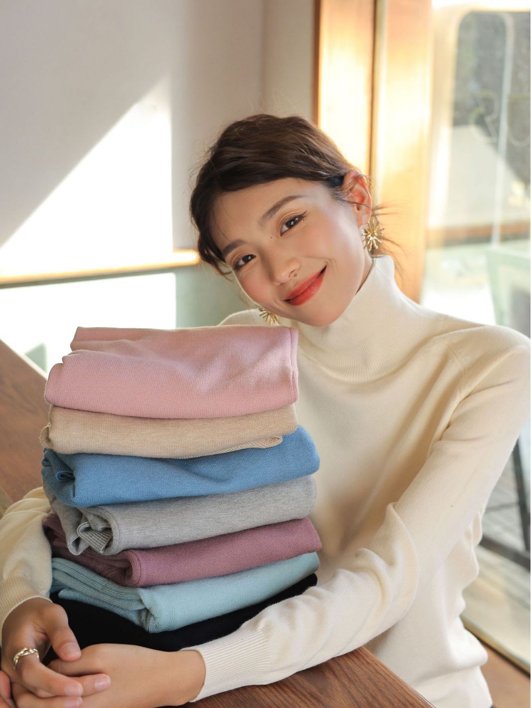 Suéter de punto con cuello medio alto, versátil, corte ajustado, para primavera, otoño e invierno, estilo nuevo 2026, manga larga, capa base elegante para mujer image 3