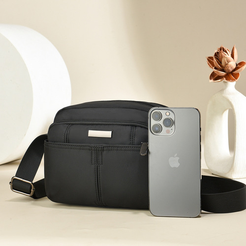 Fashion trendy single-shoulder bag, simple new style bag, versatile crossbody bag, Korean version, personalized 2025 women's handbag