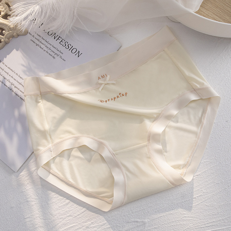Ropa interior de seda de hielo para mujer de verano delgada sin costuras de cintura media transpirable sedoso desnudo de secado rápido estilo de niña máscara de malla pantalones cortos