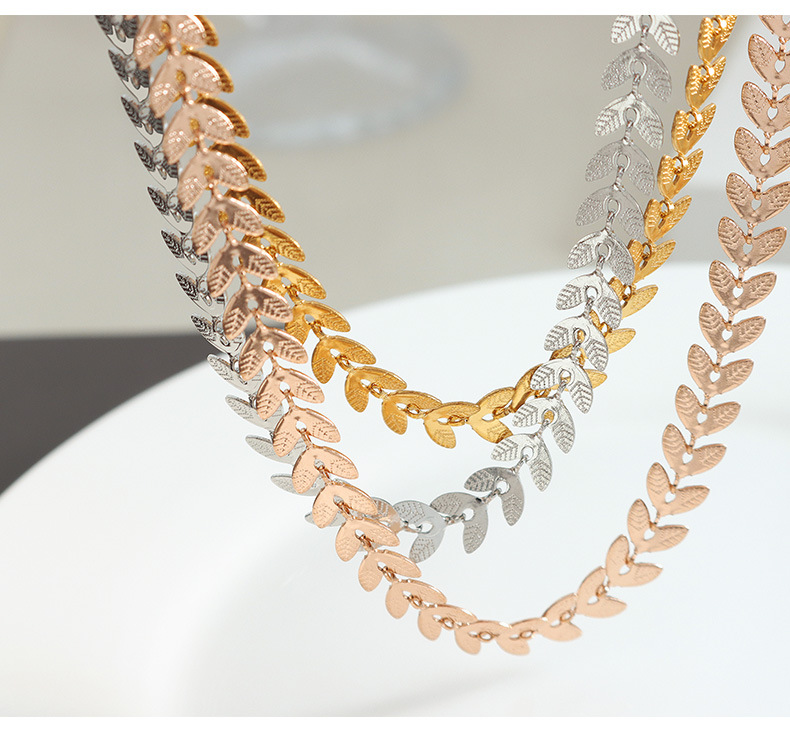 Fashion Grain Titanium Steel Necklace Plating Stainless Steel Necklaces