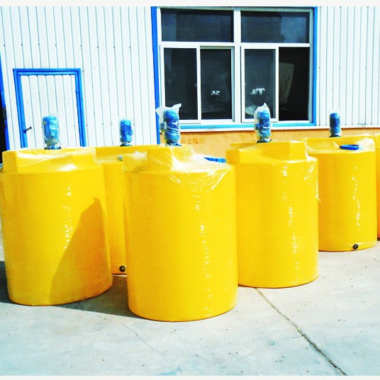 厂家发内蒙加药箱搅拌罐PAC药剂桶500升1000升施肥桶