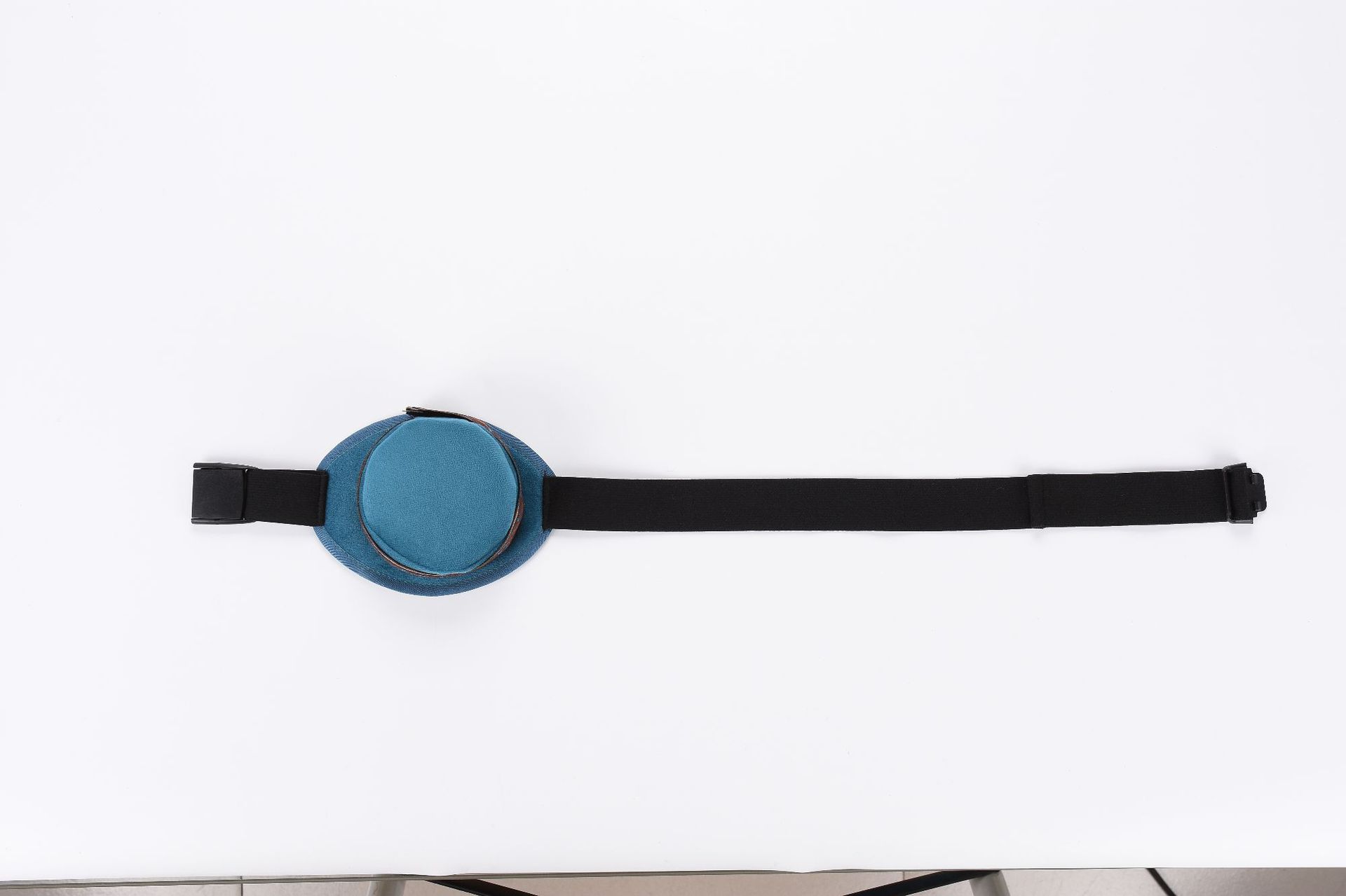 Portable Moxibustion Box Stainless Steel Ai Jiu 灸 Warmer with Smoke Filter Cloth Bag for Home and Salon Use specifications