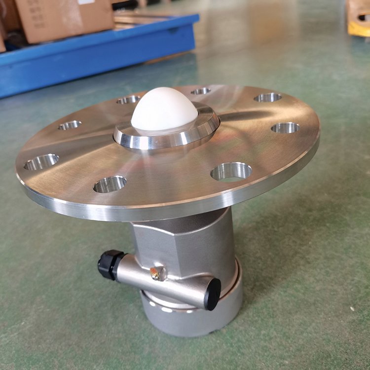 雷达物位仪实拍 (1)