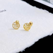 r䓽ɫŮP䓶 СƷ