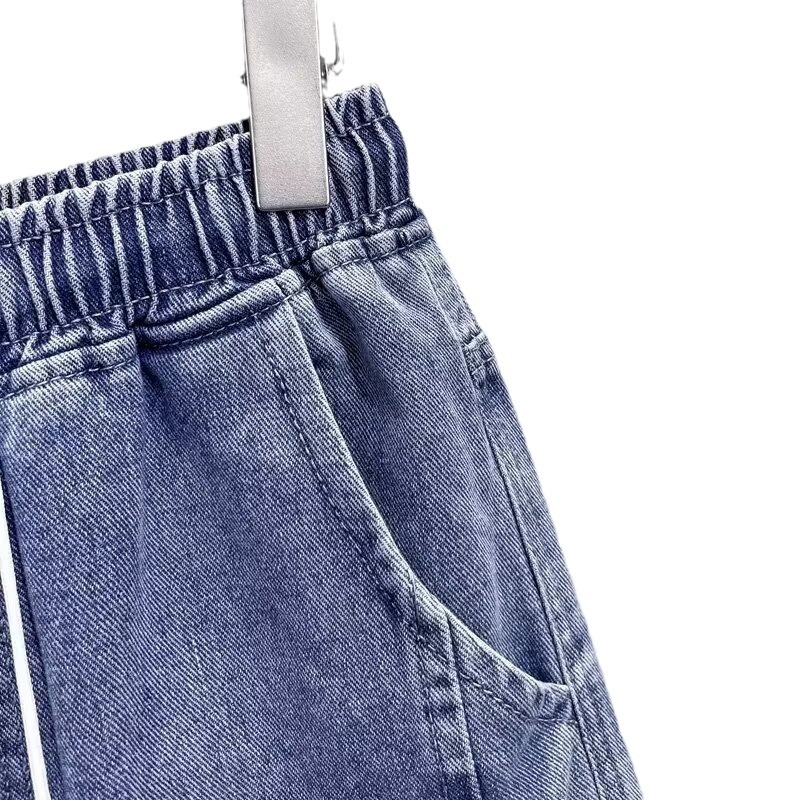 2024 nuevo estilo de verano nuevo estilo estilo de Hong Kong marca de moda simple degradado pantalones cortos de mezclilla casuales de pierna ancha pantalones de cinco puntos