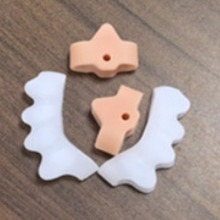 脚趾白色保护套弹力分离器男女式夹脚外翻五趾硅胶矫正器分趾器