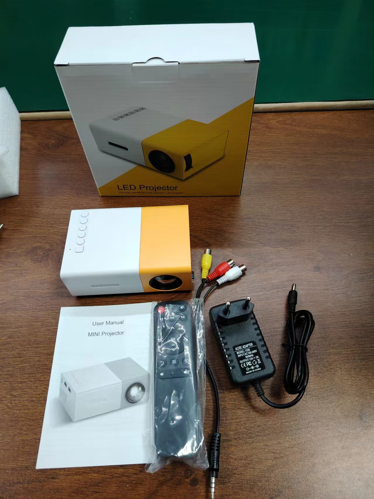 HDMI를 사용하여 동일한 화면에 연결된 휴대폰