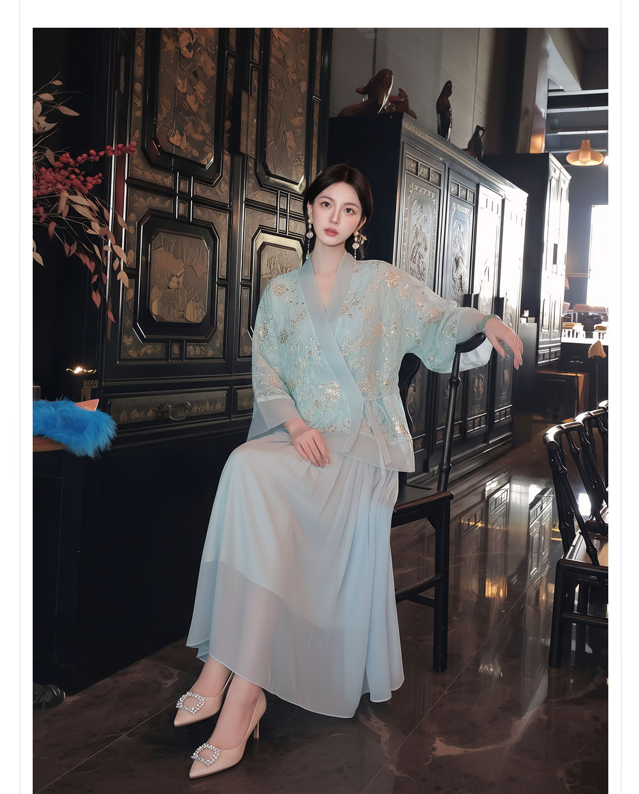 Bộ áo khoác ngoài và đầm dây phong cách Tân Trung Hoa thêu hoa sequin nặng — bộ đồ, đầm dây, áo khoác chi tiết 4