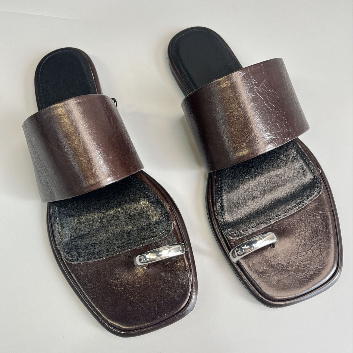 Spanish MD Women's S, Genuine Slippers, Slip-on Sandals With Split Toe, Cracked Leather Beach Sandals, Casual Flat_vogvips.com