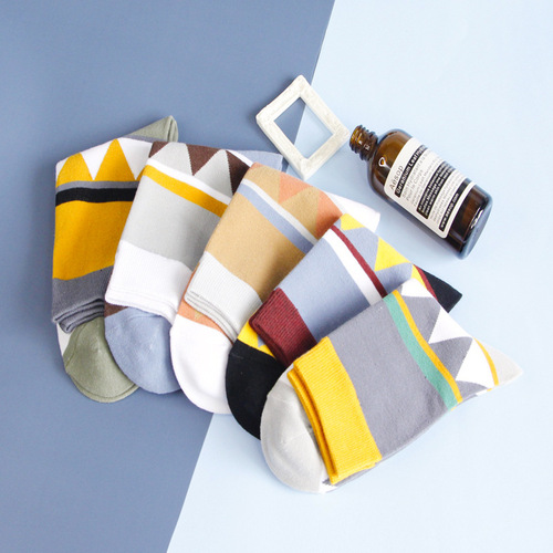 Autumn and winter cotton socks men's mid-calf warm casual breathable socks business high waist thickened men's socks manufacturer wholesale