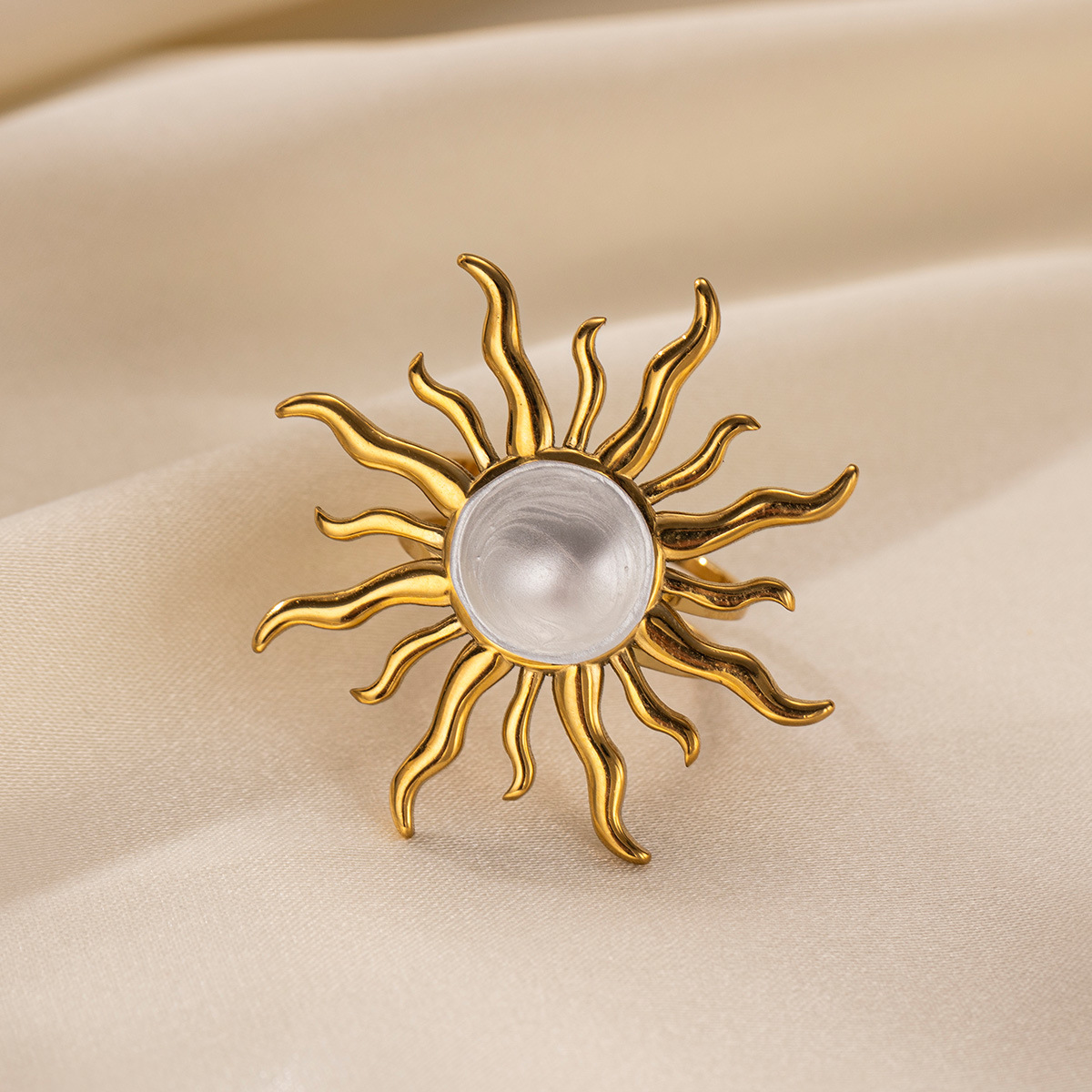 Anillo de acero inoxidable de estilo europeo y americano Taina, sentido de nicho de alto nivel, sol 18k, pájaro dorado, animal, anillo de acero inoxidable, mujer