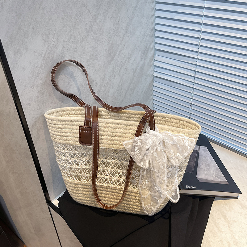 Handmade Rattan Shoulder Bag With Leather Trim And Seagrass_voghion.com