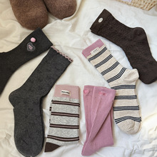 ײɫ�l�y����ɫ��¶�����ˏ͹�΢���ÿ���Ͳ�m�m��Ůins̫�o����