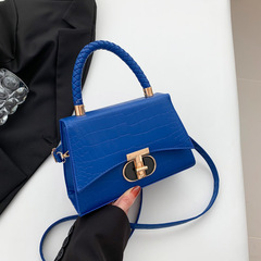 Trendy, Stylish, and Fashionable Foreign Trade Crossbody Bag&mdash;Korean Style, 2023 New Arrival, Simple Contrasting Colors, Compact Square Design, Perfect for Women.