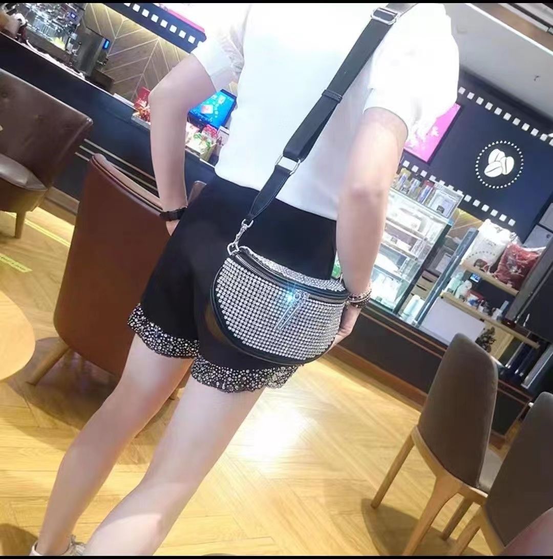 Nuova borsa da donna con quattro griffe tempestate di diamanti, borsa a tracolla da tenere a mano_voghion.com