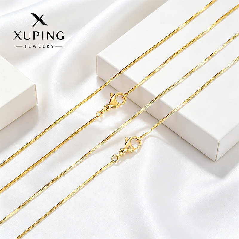 Xuping Europa y los Estados Unidos transfronterizos simple cadena de moda de acero inoxidable cadena de serpiente clásica diaria fácil collar al por mayor