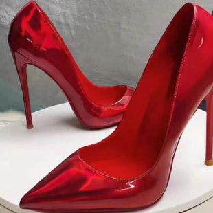 2025�W���¿���^�\�ڼ����߸�늹�t�tɫ��וr��T̨Ů��Ь