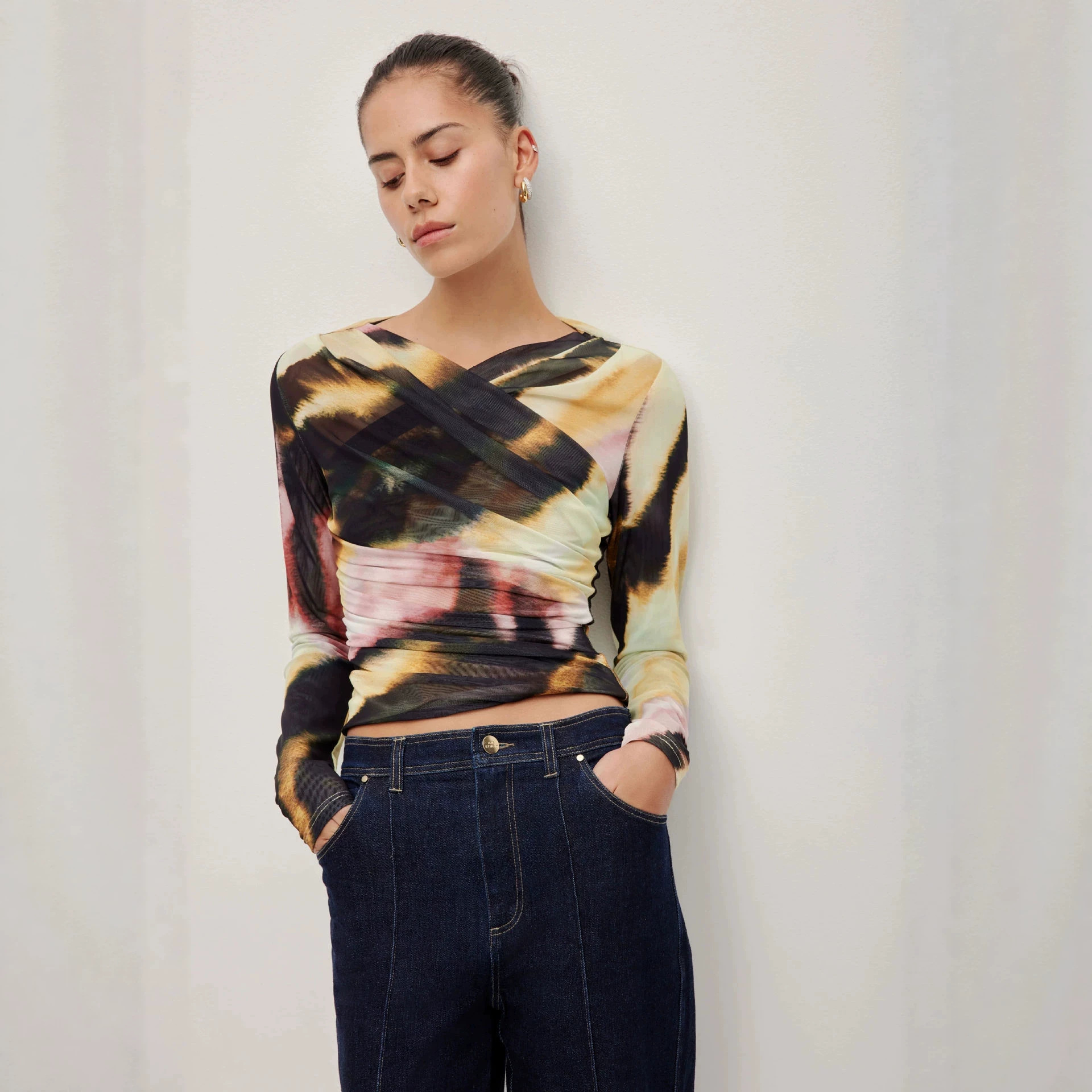 European and American cross-border popular tie-dye cross-neck mesh base layer top, long sleeves, waist-cinching, pleated, slim-fitting sexy top