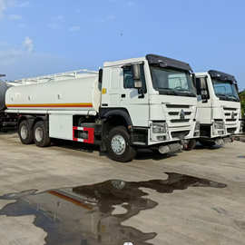 出口20立方SINO HOWO重汽豪沃油罐车 加油车 运油车厂家直销 图片