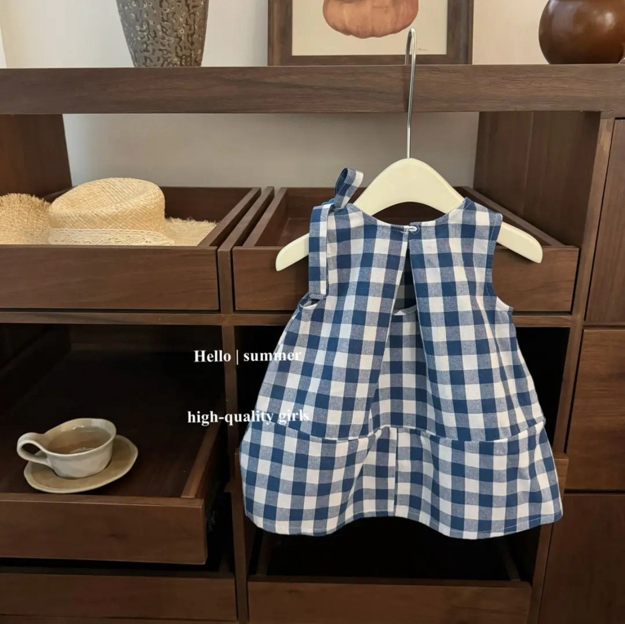 Xianning siete niñas pequeño vestido fresco verano 25 nuevo estilo estilo occidental vestido de chaleco a cuadros azul para niños vestido de princesa