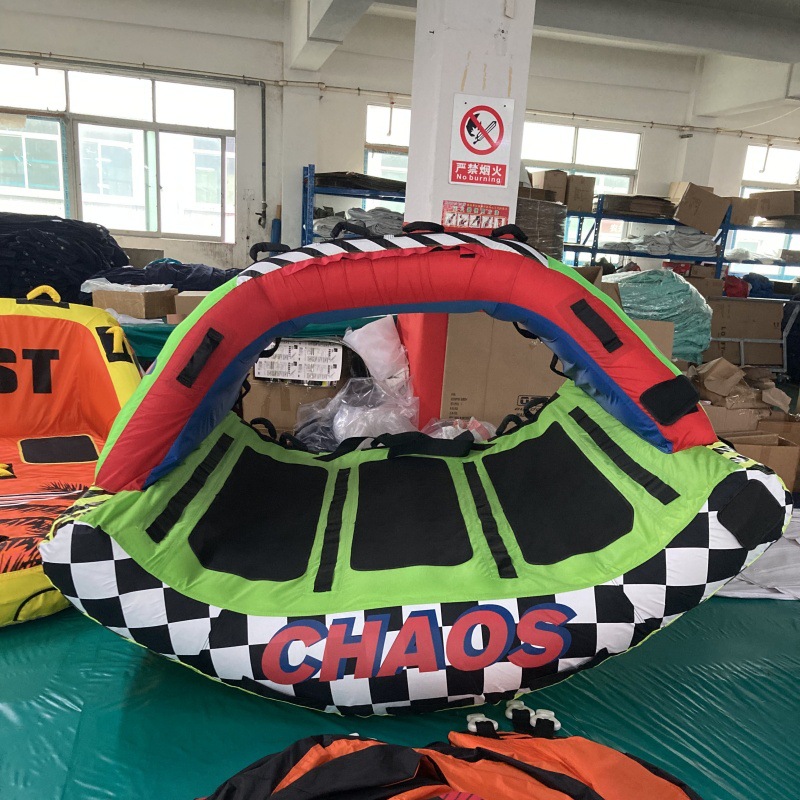 Suministro de fábrica de lanchas rápidas inflables marinas, sofá de arrastre, bote de aire de tracción de agua, anillo de arrastre de isla flotante al por mayor
