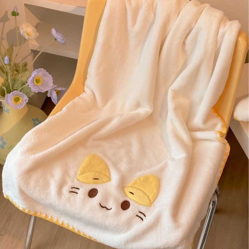 Cute Kitten Bath Towel Two-Piece Set High-Quality Coral Velvet Absorbent Quick-Drying Non-Shedding Bath Towel Home Dormitory Cute Kitten Bath Towel Two-Piece Set High-Quality Coral Velvet Absorbent Quick-Drying Non-Shedding Bath Towel Home Dormitory