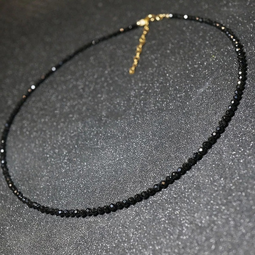 Fashionable and simple black glass crystal spindle bead chain clavicle chain women's necklace jewelry