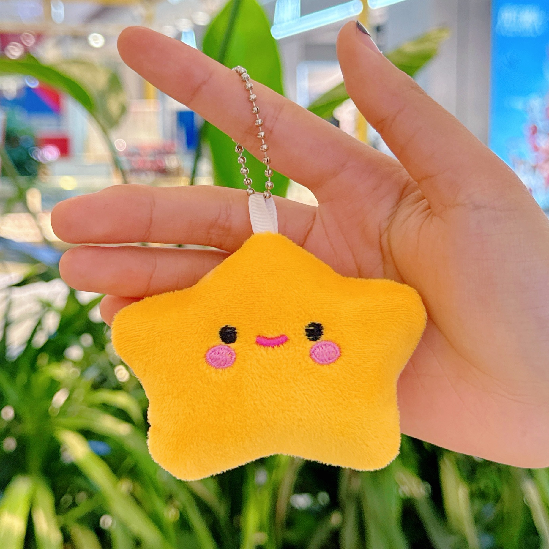 Creativa pequeña estrella llavero de peluche estrella mochila muñeca colgante muñeca juguete al por mayor