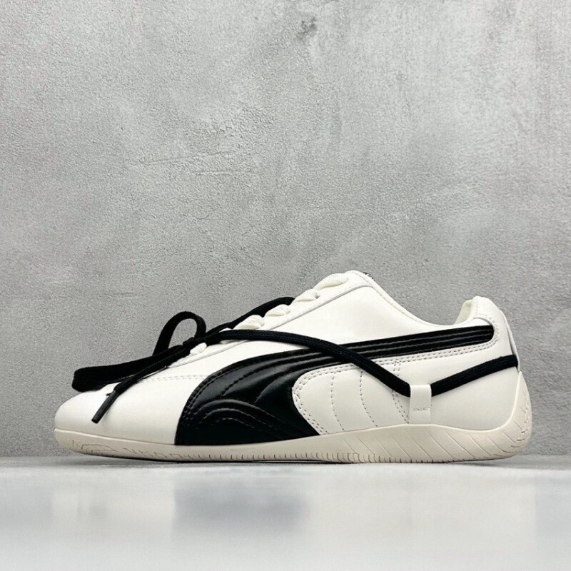 Puma Co-Branded Black and White Color-Blocked Low-Top Sports Casual Shoes for Men and Women, Trendy, Versatile, Breathable, Non-Slip, and Wear-Resistant Shoes Puma Co-Branded Black and White Color-Blocked Low-Top Sports Casual Shoes for Men and Women, Trendy, Versatile, Breathable, Non-Slip, and Wear-Resistant Shoes