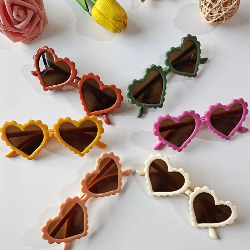 Children's Love Glasses Sunglasses Men's and Women's Baby Anti-Uv Sunglasses Cute Girls Heart Children's Glasses Factory