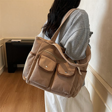 ��о�q���ذ�Ů��������ڴ�����μ���ٴ�s�l�q��ͨ���LŮ��