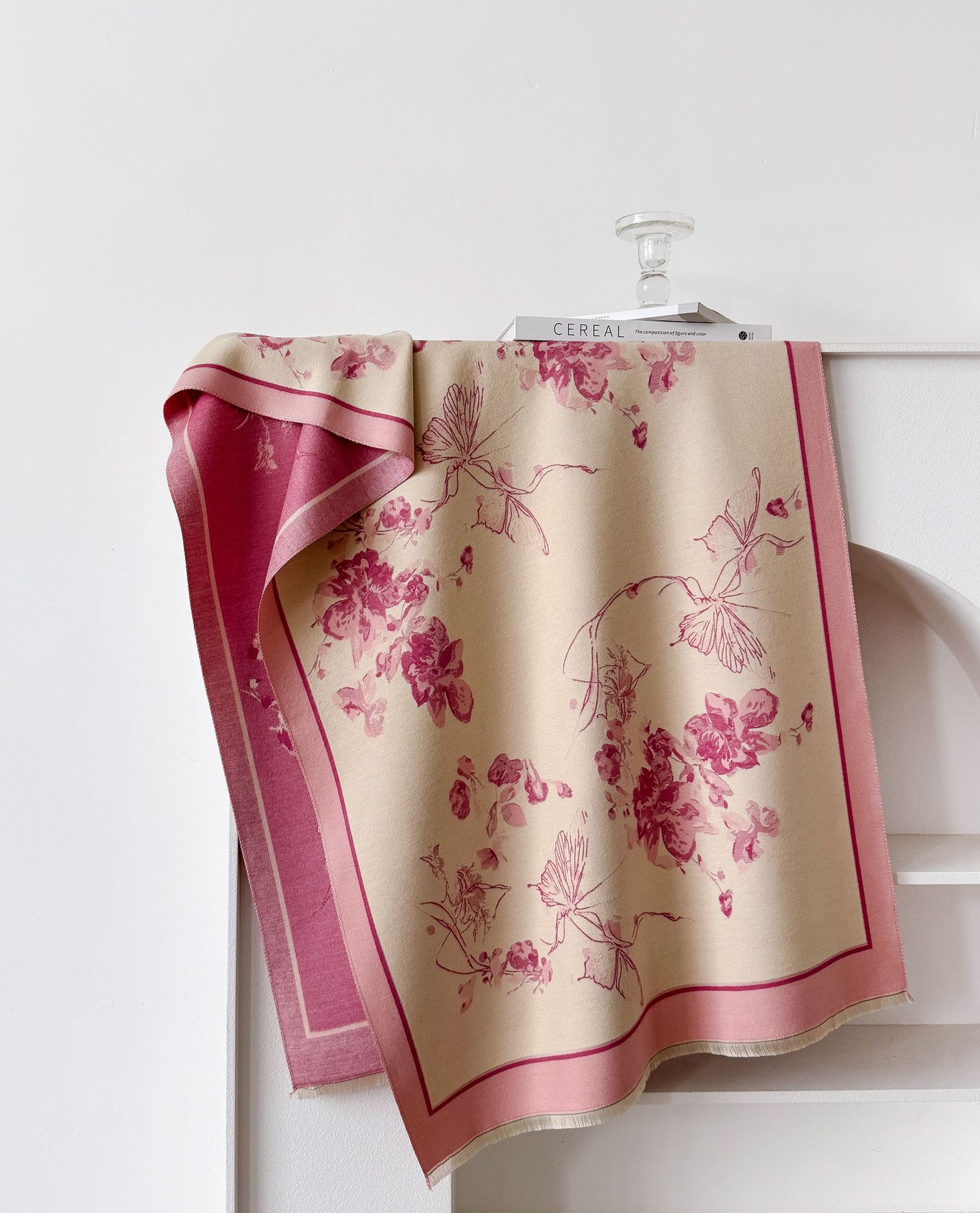 2024 nuevo invierno calentamiento collar moda chal mariposa coreano amor flor imitación de cachemir engrosado bufandas de impresión de doble cara