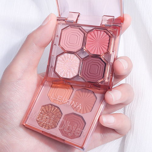 Live welfare eyeshadow palette four-color gemstone eyeshadow matte pearlescent sequins with earth-tone students