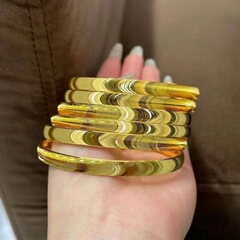 フラッシュサンドゴールドキャッツアイブレスレット、ソリッド、ファッショナブルで多用途、彫刻されたブレスレット、ステンレススチール、ゴールド電気メッキと研磨