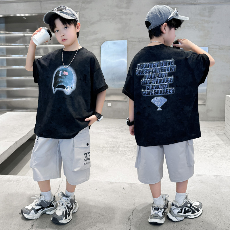 7247 Traje de manga corta para niños 2025 verano nuevo estilo Baby Net Red Fried Street Shorts Dos piezas Ropa para niños pequeños y medianos