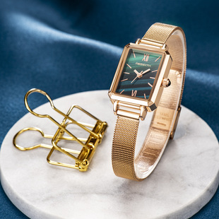 2021�����ֱ�Ů�W�tС�G��ȸʯ�G�Pͬ��͹�Ů���¿�shi���sŮ��