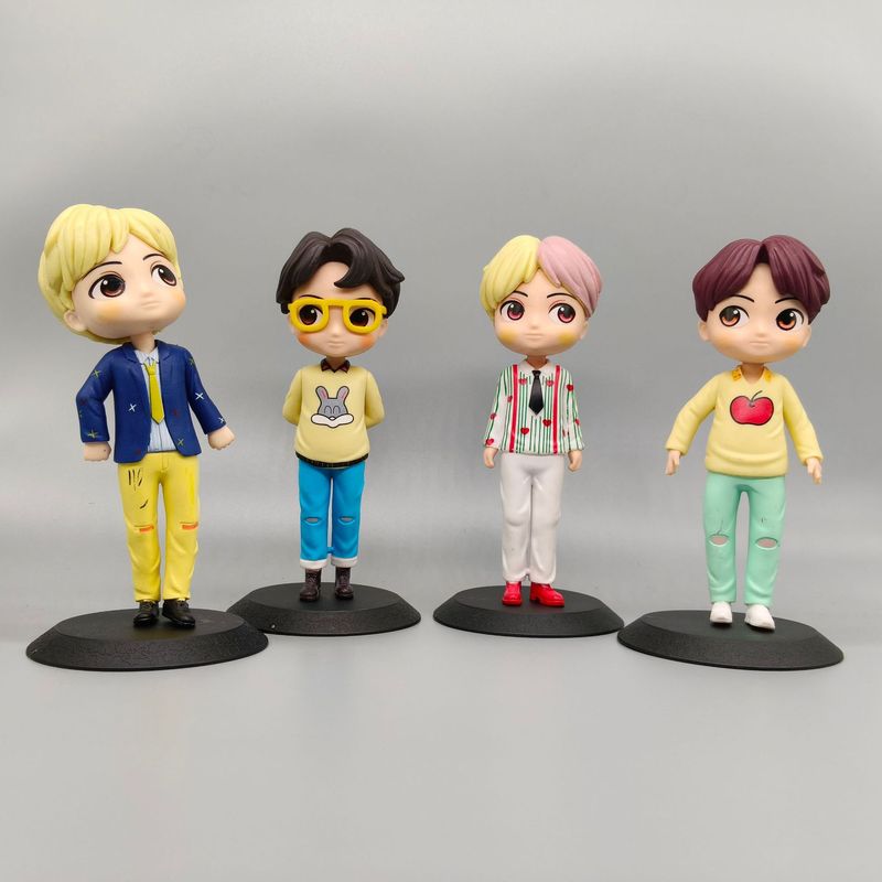 魅力的な少年グループ BTS 第二世代 Q バージョン人形フィギュアかわいい人形大型人形装飾品車の装飾品クロスボーダー|undefined