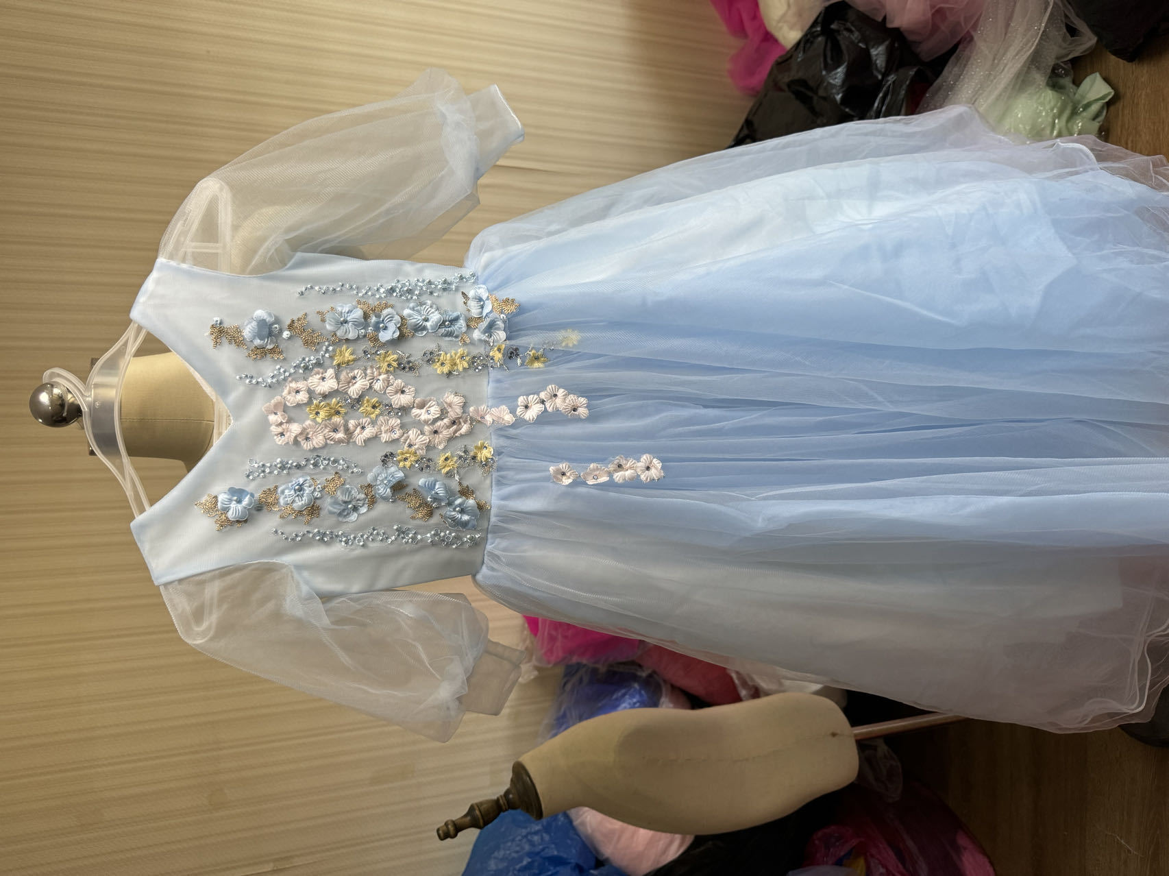 Vestido de niña nuevo vestido de princesa de alta calidad vestido de novia vestido de espectáculo de pequeño anfitrión vestido de piano