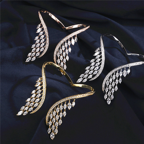 Feehow nueva moda creativa pulsera abierta de las mujeres incrustaciones AAA ZIRCON pulsera personalizada Mujer al por mayor