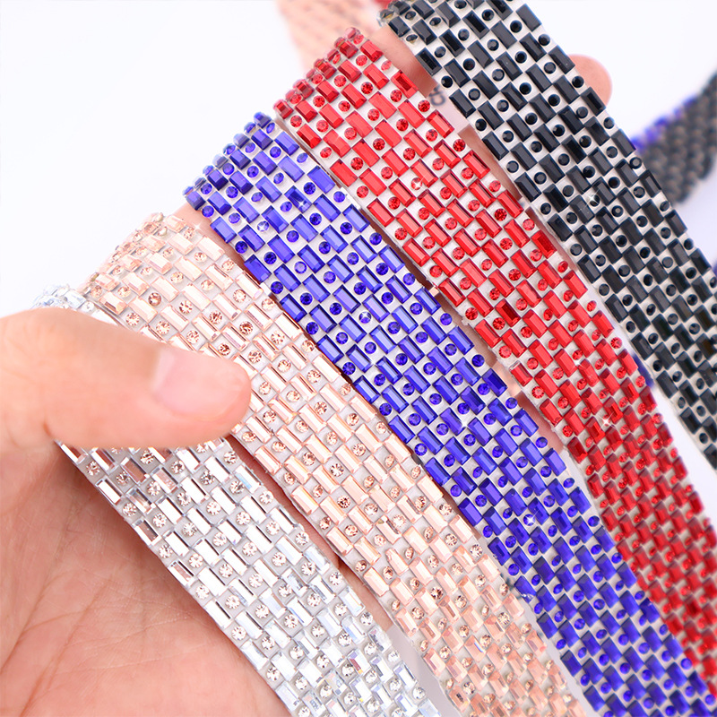 Nuevos productos Telas de diamantes de imitación Accesorios de ropa Cintas de diamantes de imitación Adhesivo Telas de diamantes de imitación autoadhesivas Decoración del hogar Pegatinas de diamantes de imitación Diamantes de imitación