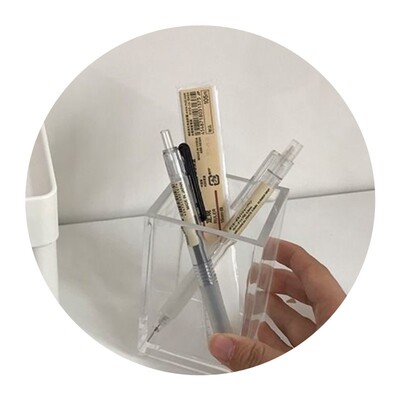 Unstamped transparent Acrylic pen container High-capacity Japanese originality to work in an office Student stationery