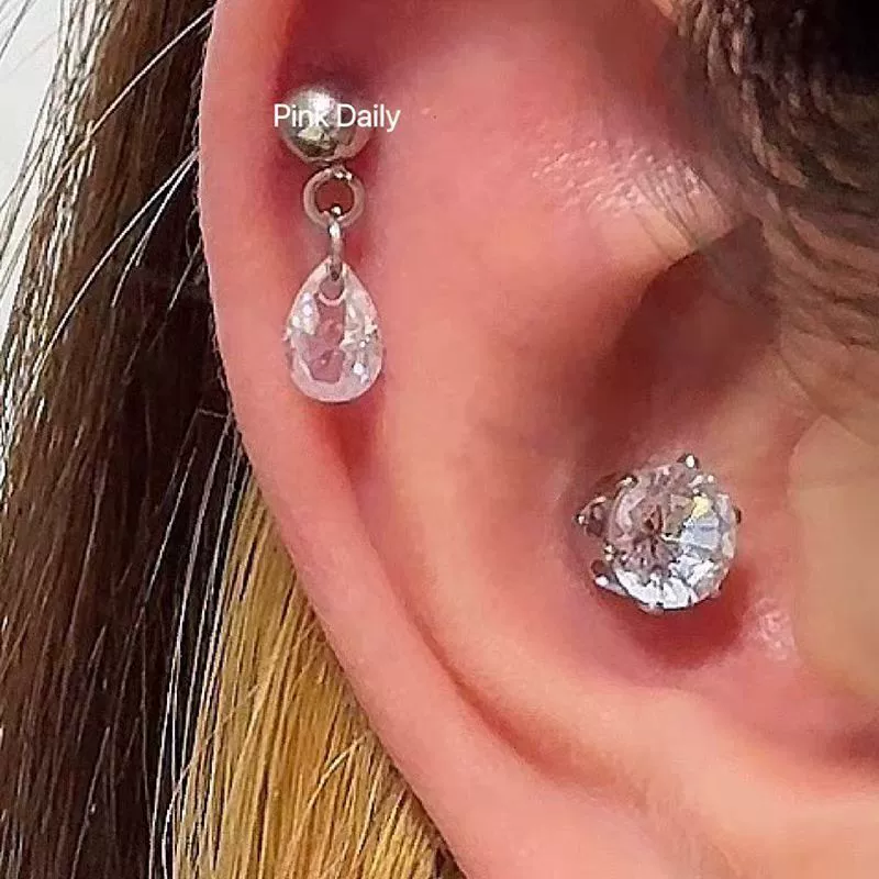Sophisticated pendant drop-shaped, earrings with zircon