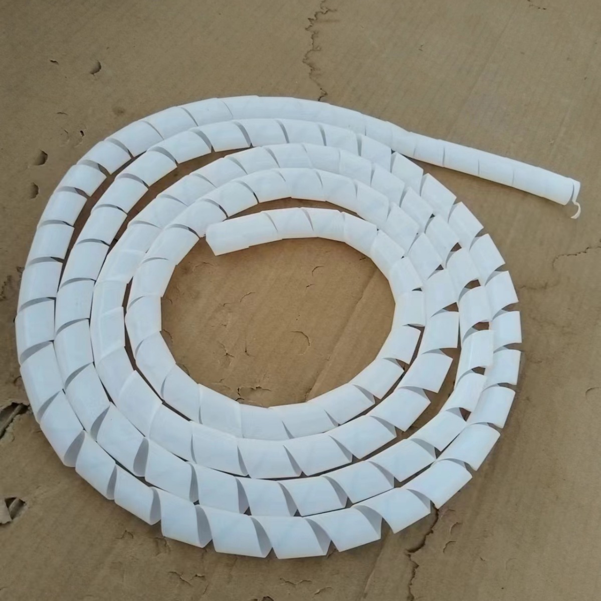 特氟龙缠绕带 螺旋扎带 阻燃耐高温耐磨耐腐蚀耐老化线束整理带