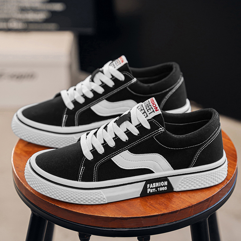 Hombre 2026 primavera nuevo tipo transpirable universal skateboard hombre suave de moda moda casual zapatos deportivos de lona