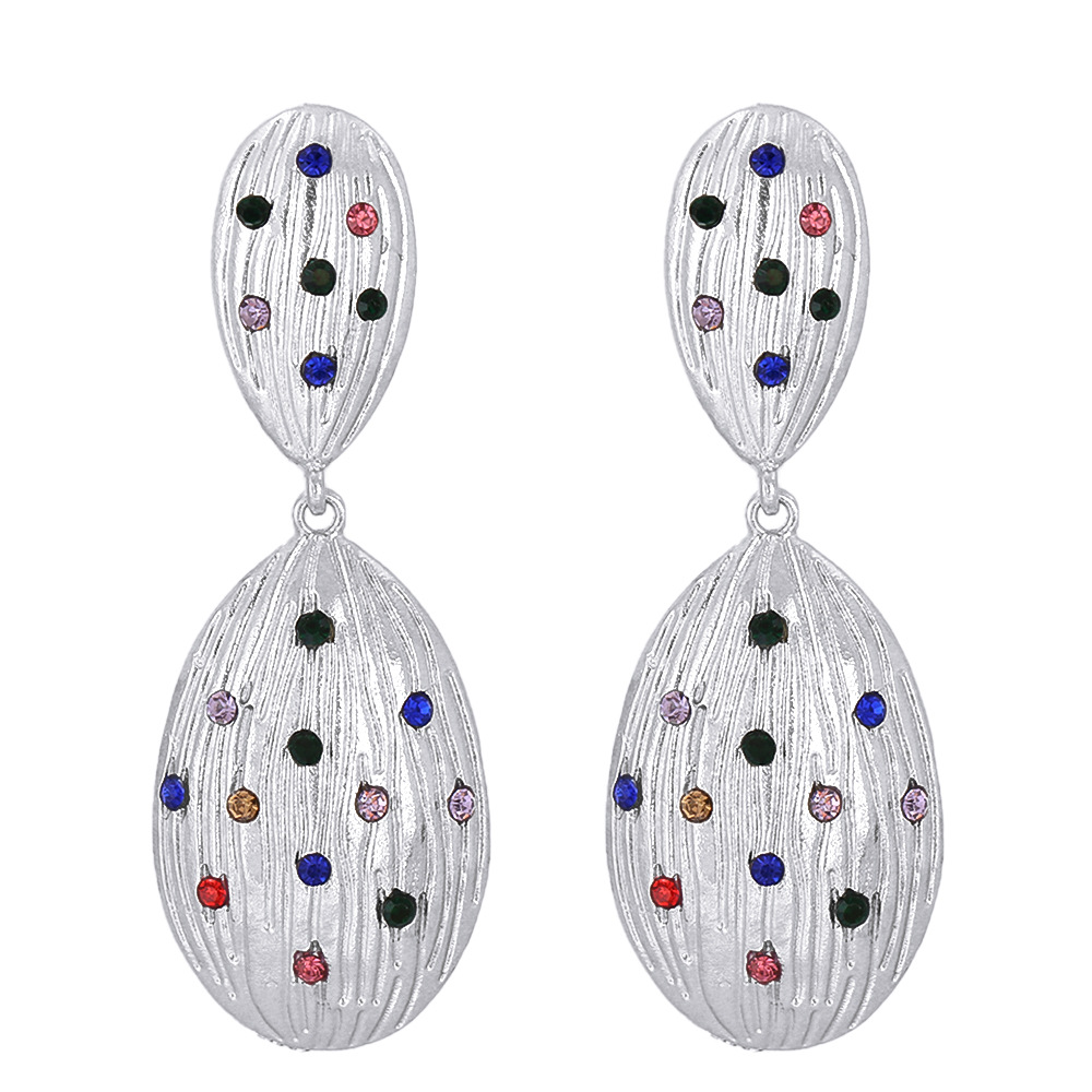 Retro Geometric Drop-shaped Alloy Earrings display picture 3