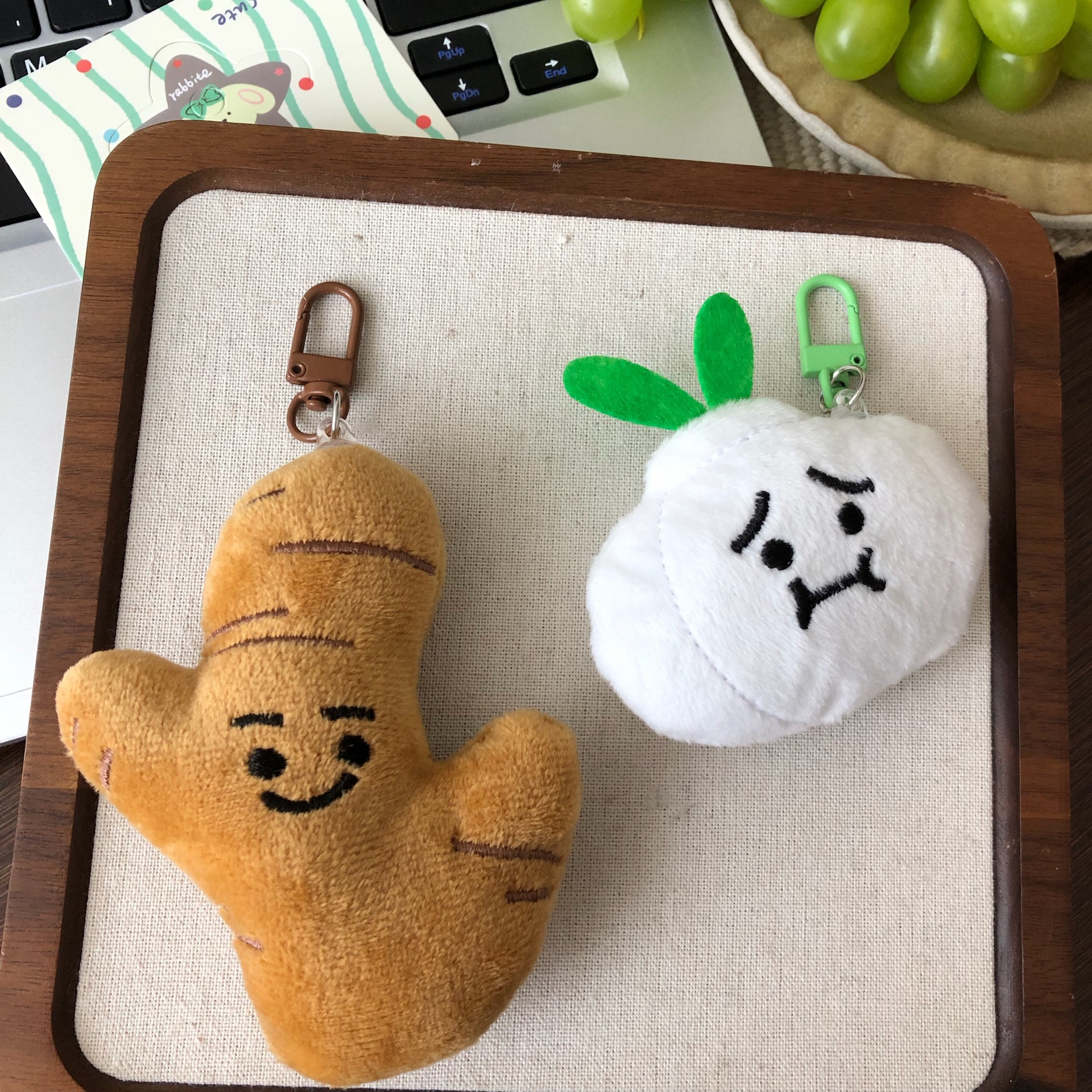 Cartoon Expression Vegetable Doll Pendant Student Versatile Keychain Pendant Girl Bag Doll Boutique Store Pendant
