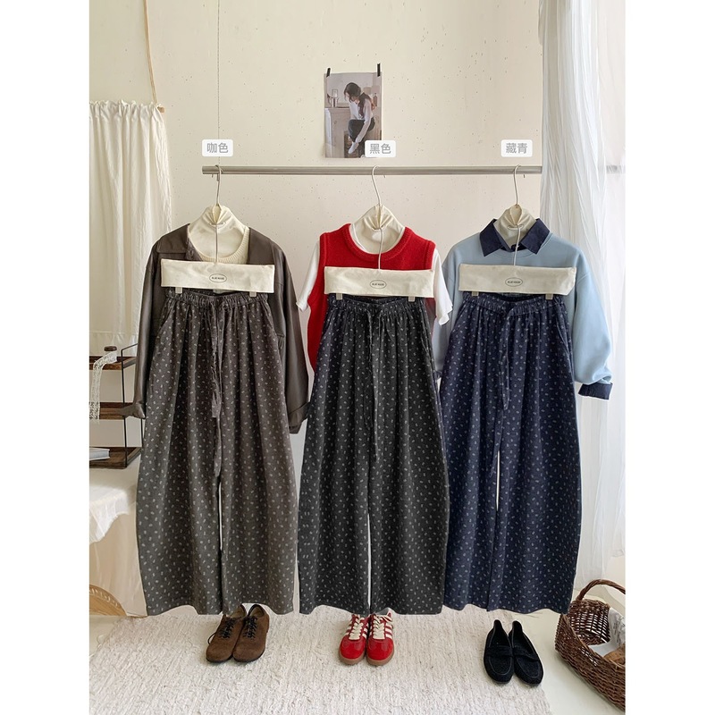 First signs of fall进入舒适区秋味含量80%(Pants)#979948820144|undefined